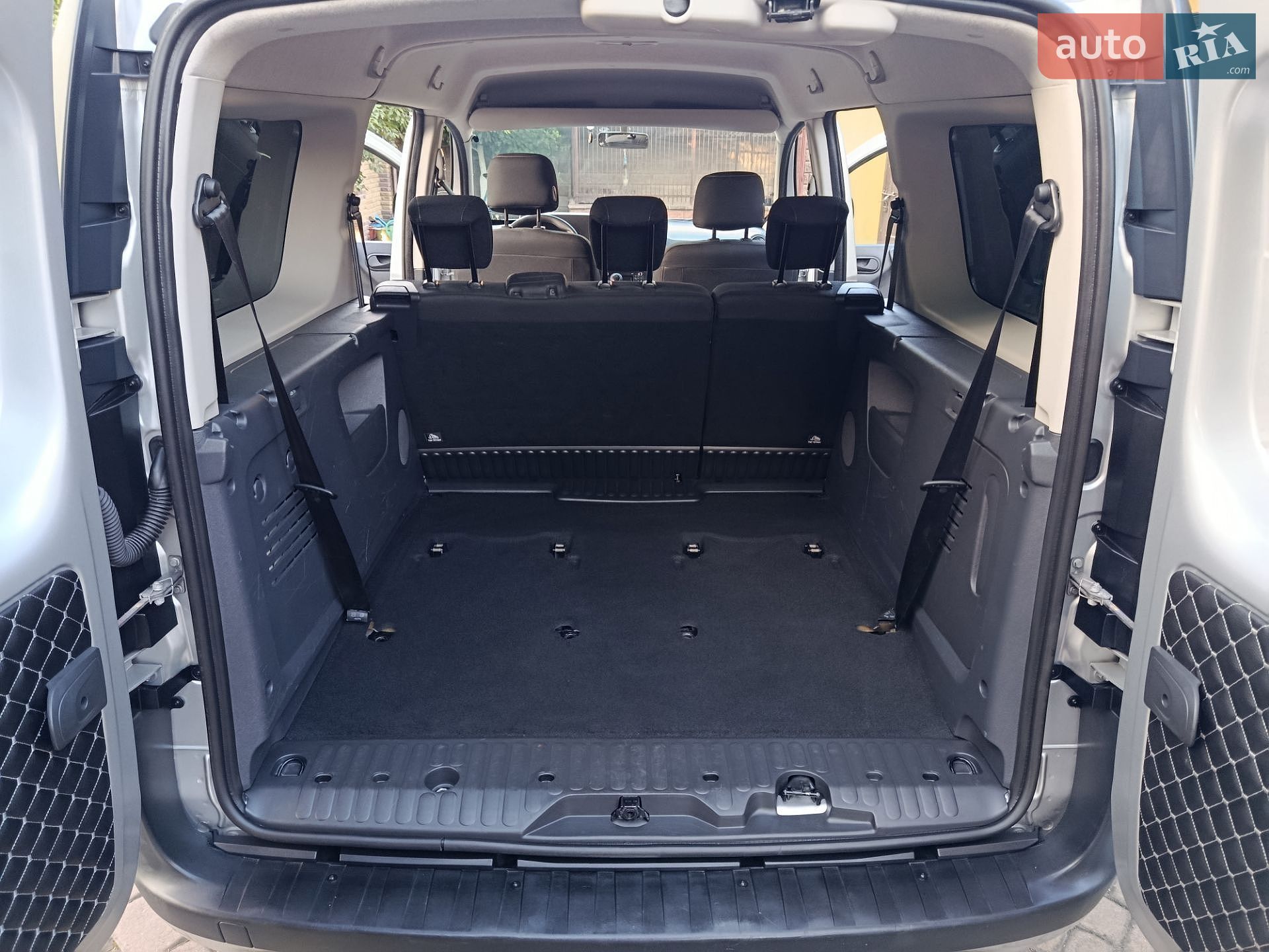 Mercedes-Benz Citan 2018 VIN WDF4157051U243202 фото оголошення 33 з 36