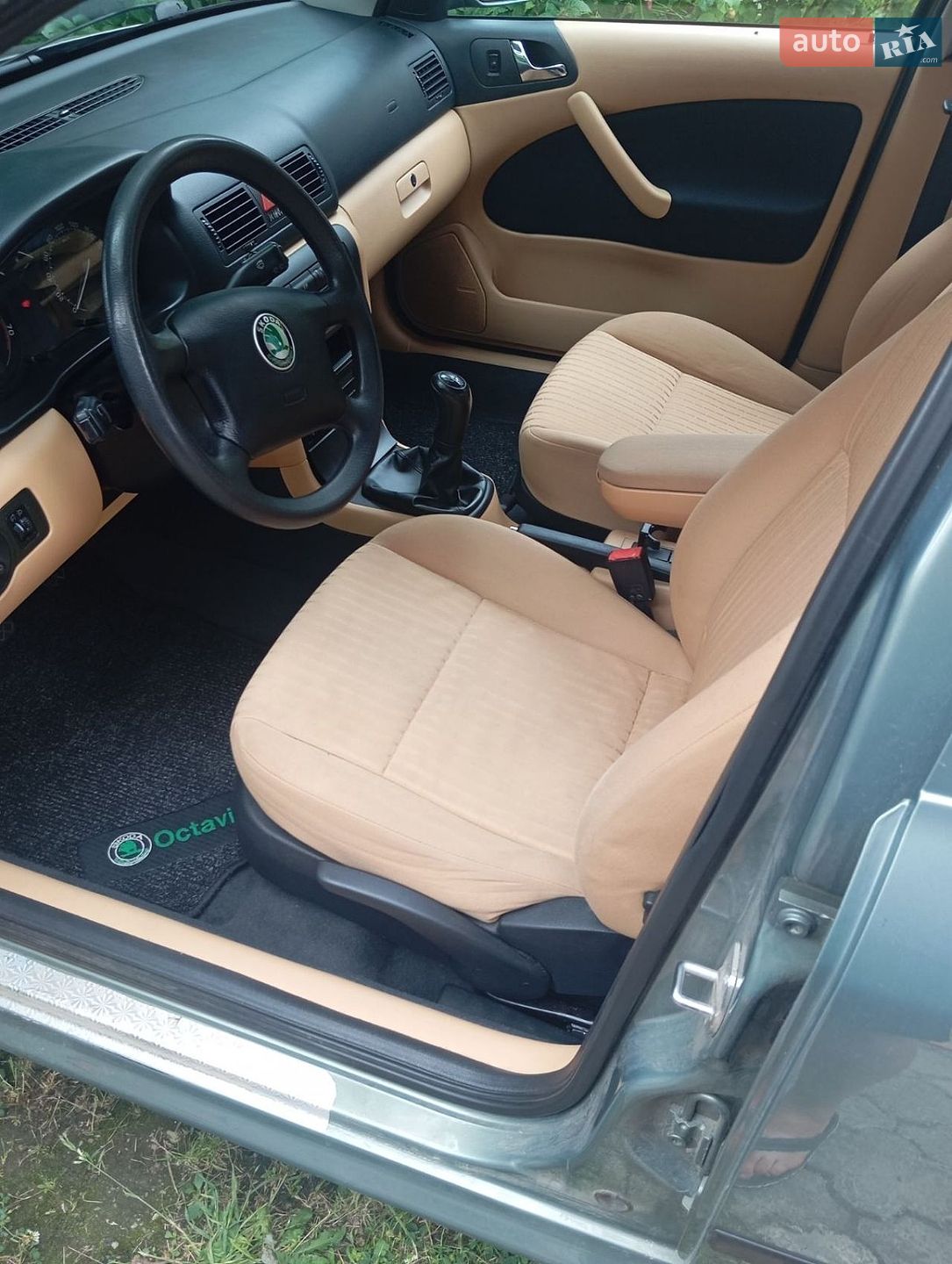 Skoda Octavia 2001 VIN TMBBE21U322540750 фото оголошення 9 з 39