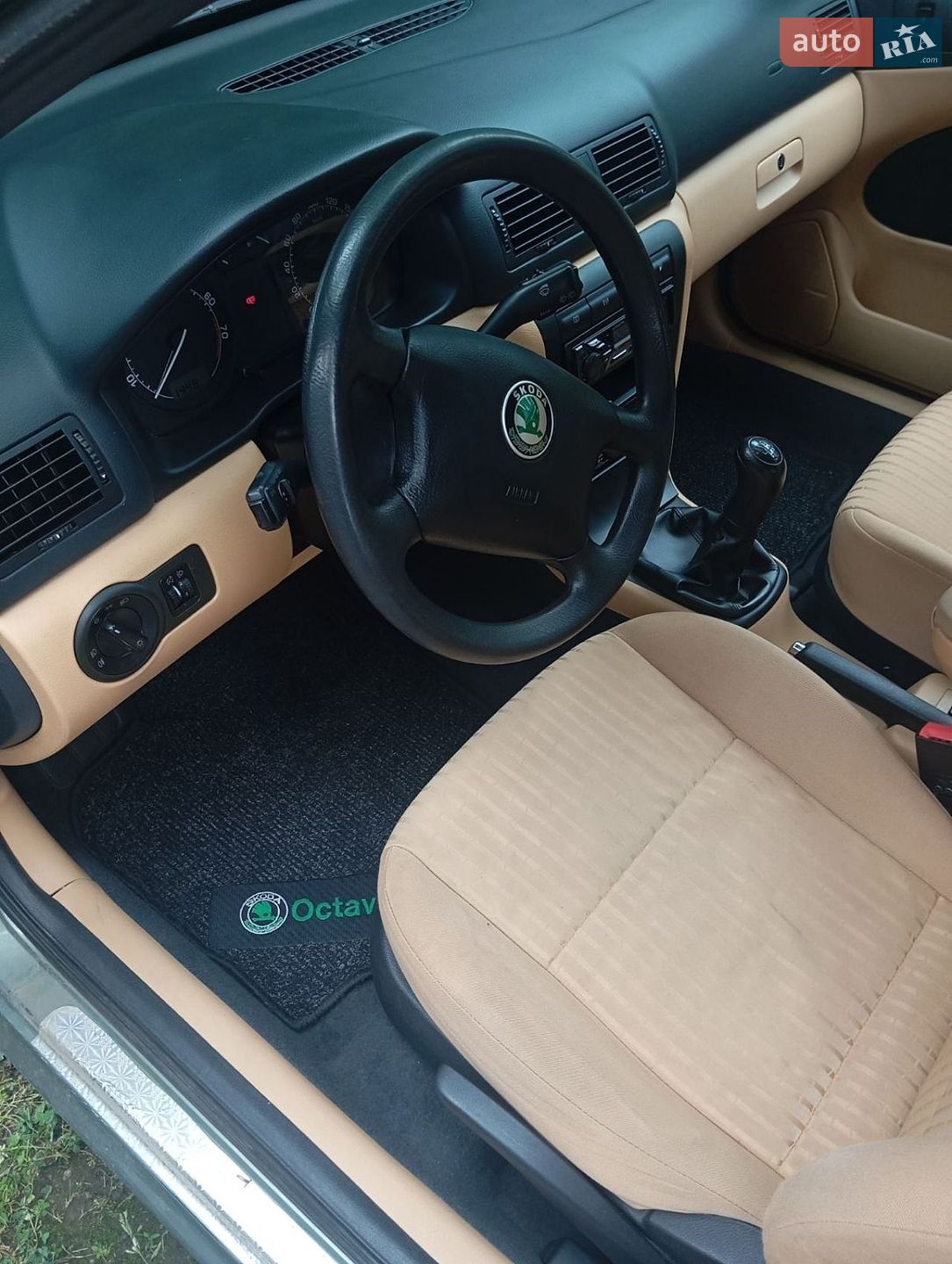 Skoda Octavia 2001 VIN TMBBE21U322540750 фото оголошення 13 з 39