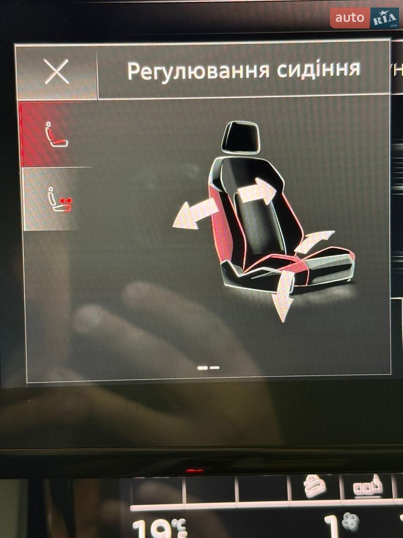 Audi e-tron 2019 VIN WA1VAAGE8KB010044 фото оголошення 33 з 43