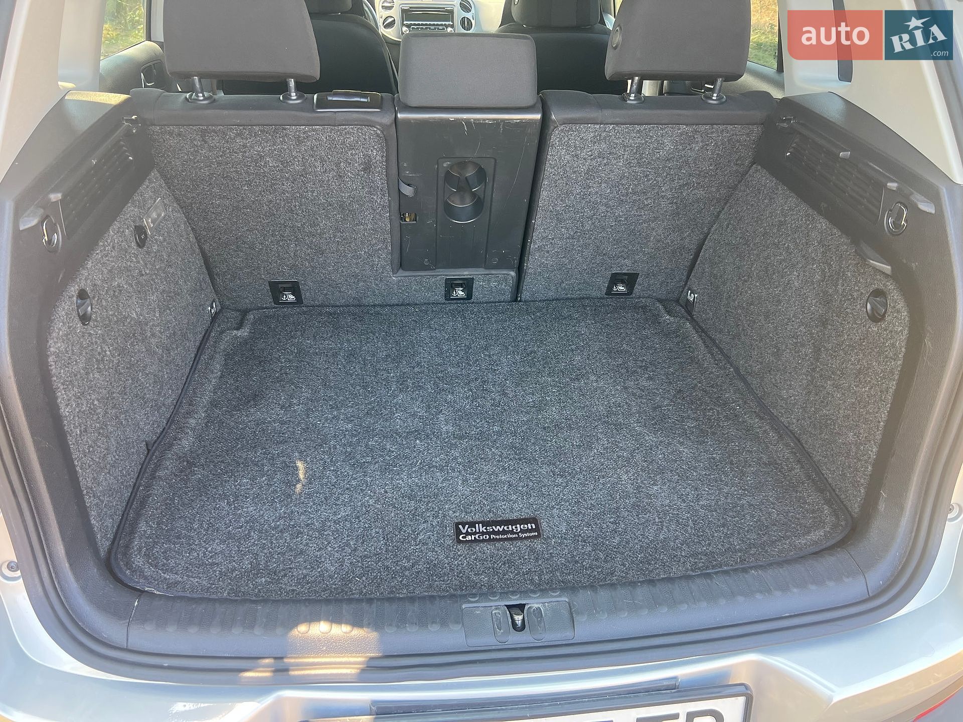 Volkswagen Tiguan 2012 VIN WVGAV3AXXDW566815 фото оголошення 8 з 19