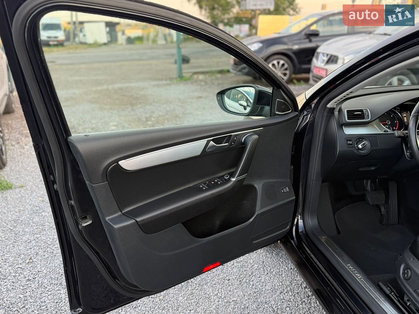 Volkswagen Passat 2013 VIN WVWZZZ3CZCE174424 фото оголошення 18 з 62