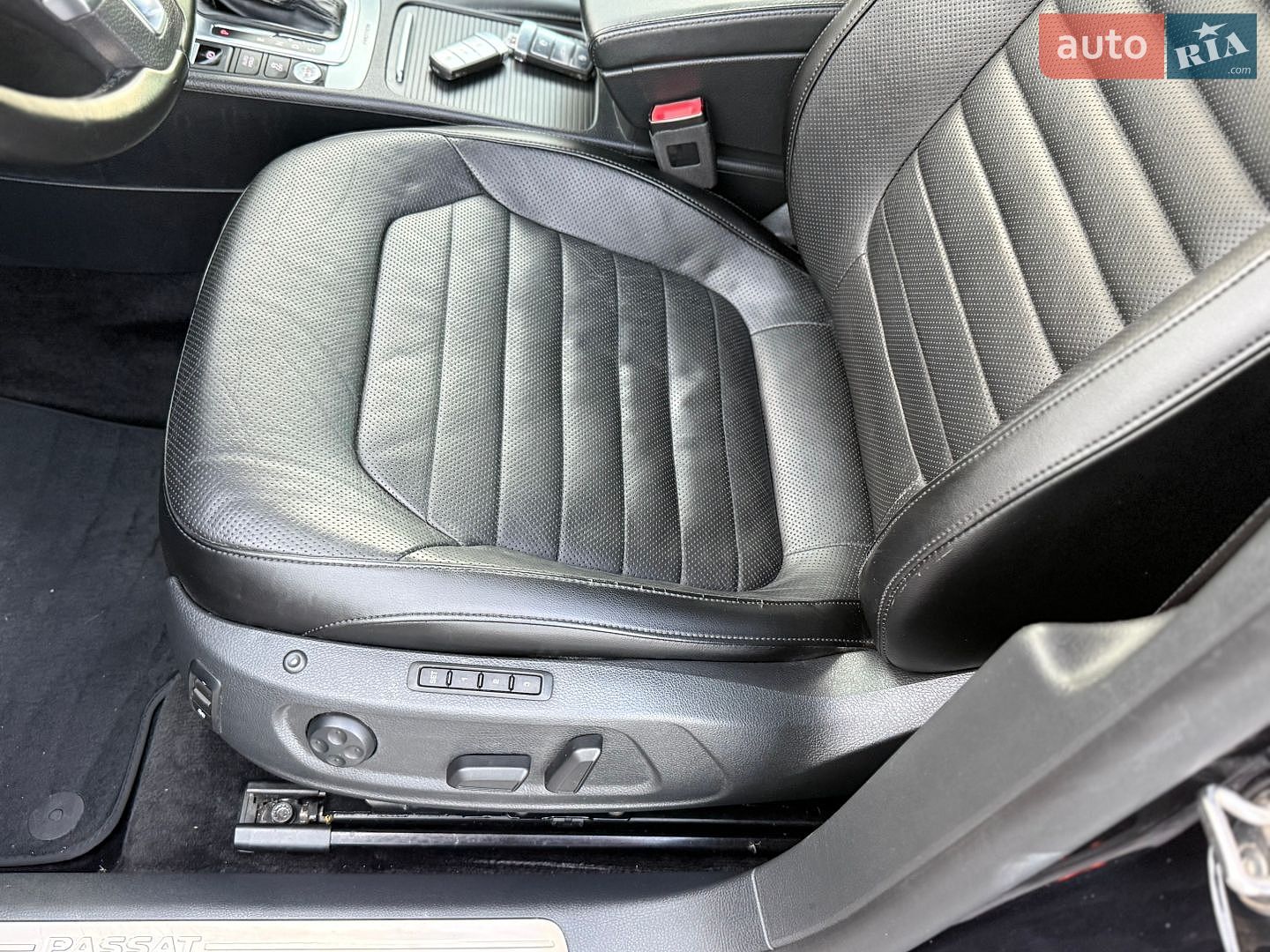 Volkswagen Passat 2013 VIN WVWZZZ3CZCE174424 фото оголошення 21 з 62