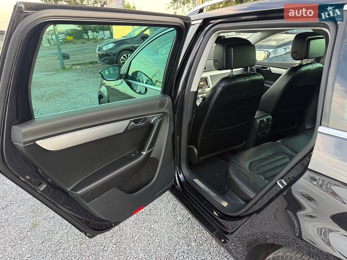 Volkswagen Passat 2013 VIN WVWZZZ3CZCE174424 фото оголошення 32 з 62