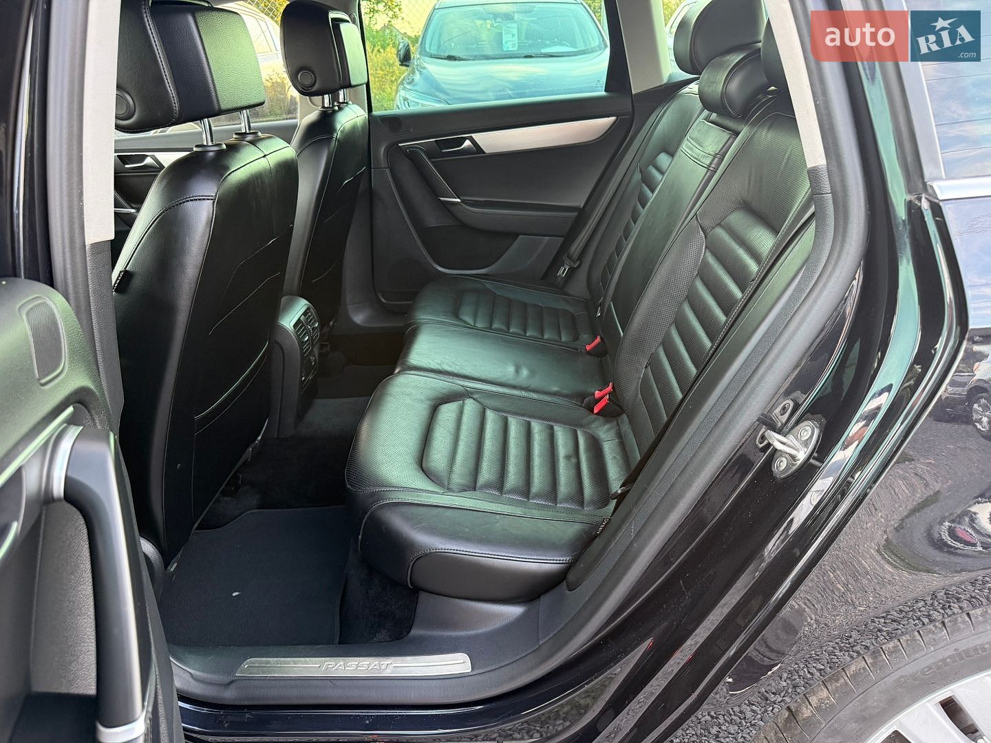 Volkswagen Passat 2013 VIN WVWZZZ3CZCE174424 фото оголошення 33 з 62