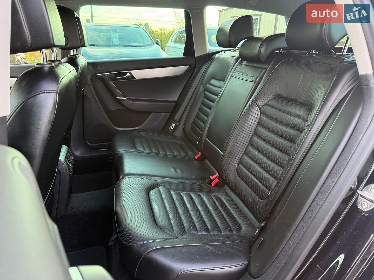 Volkswagen Passat 2013 VIN WVWZZZ3CZCE174424 фото оголошення 34 з 62