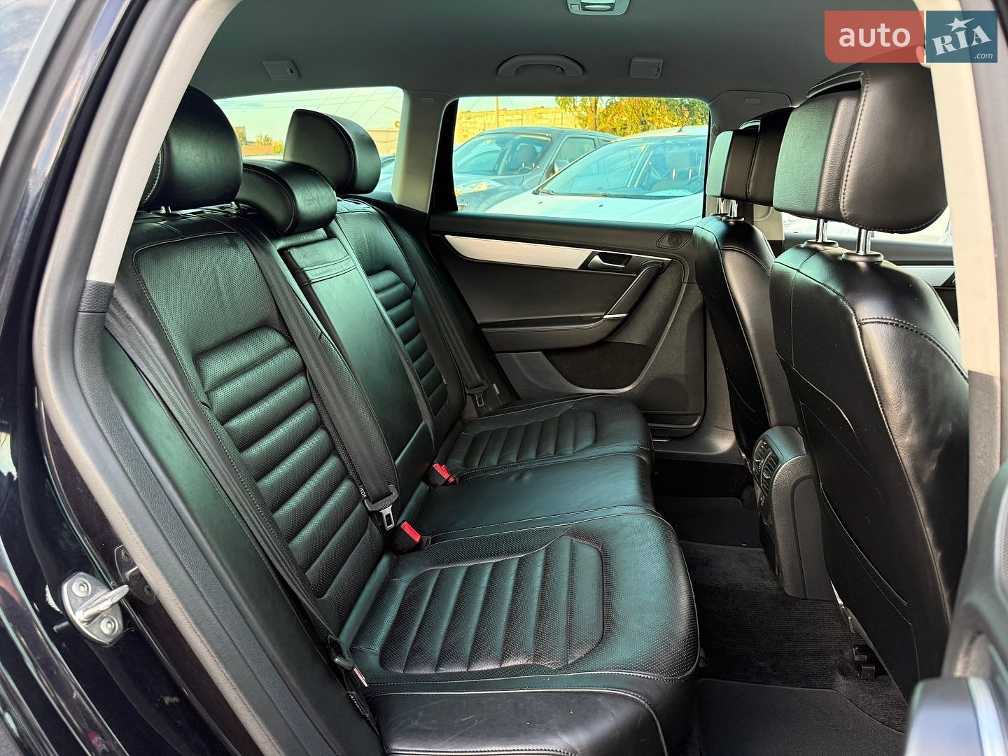 Volkswagen Passat 2013 VIN WVWZZZ3CZCE174424 фото оголошення 42 з 62