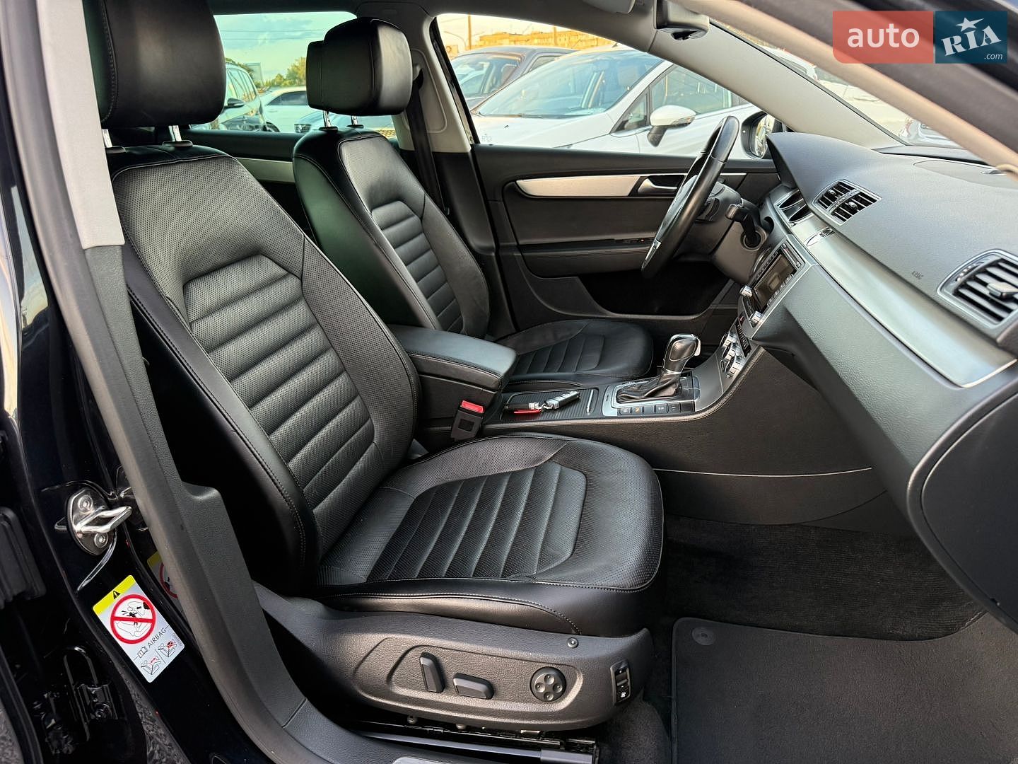 Volkswagen Passat 2013 VIN WVWZZZ3CZCE174424 фото оголошення 46 з 62
