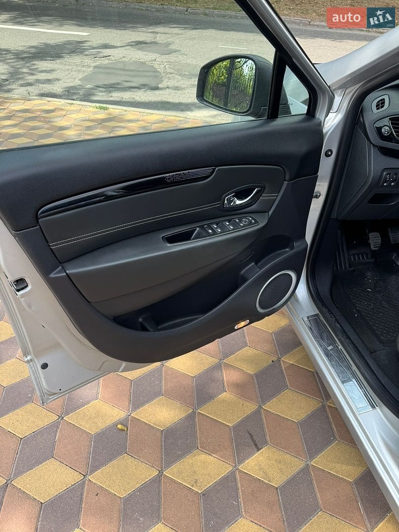 Renault Grand Scenic 2012 VIN VF1JZ14B647229744 фото оголошення 11 з 23