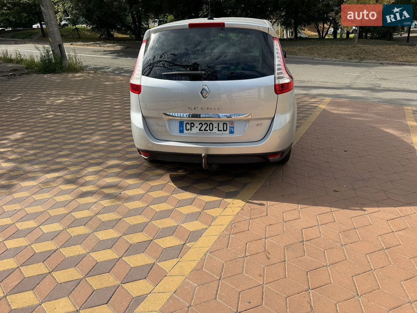 Renault Grand Scenic 2012 VIN VF1JZ14B647229744 фото оголошення 7 з 23
