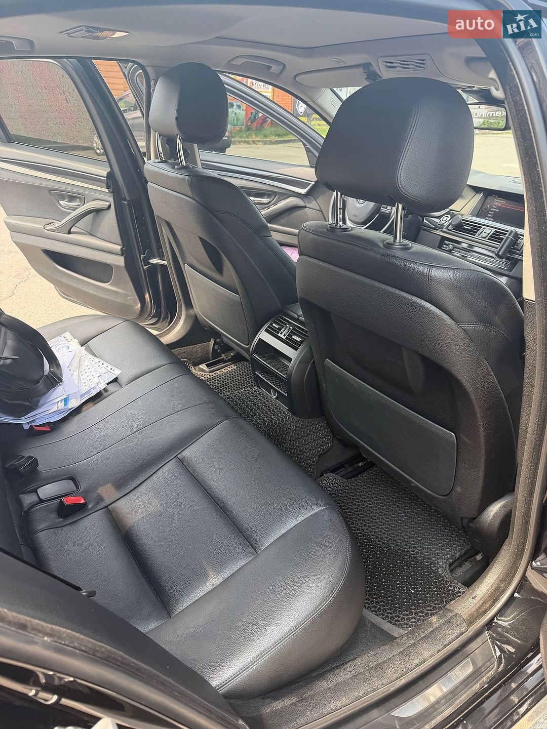 BMW 5 Series 2015 VIN WBA5C71050D821590 фото оголошення 9 з 13