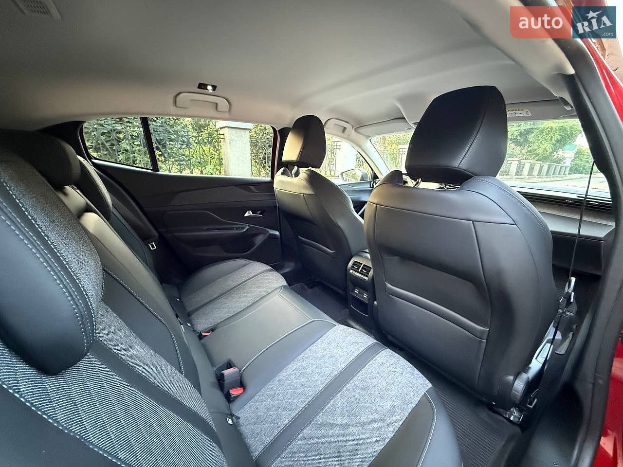 Peugeot 408 2023 VIN VR3F3EGPPPY550327 фото оголошення 55 з 68