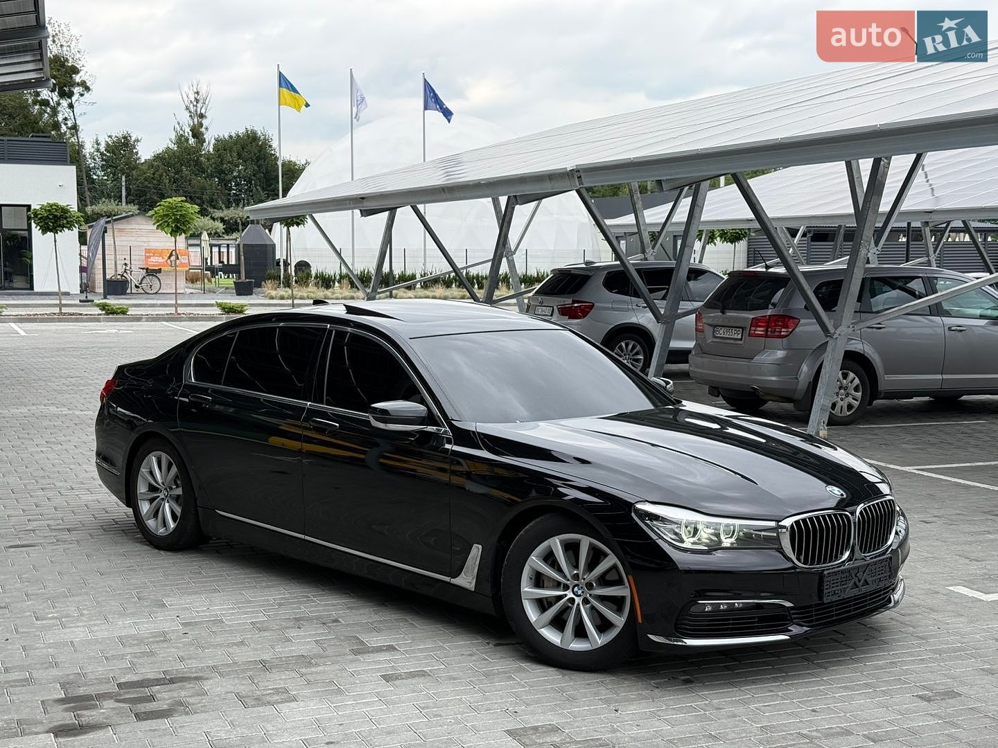 BMW 7 Series 2017 VIN WBA7E4C32HGV23341 фото оголошення 5 з 22