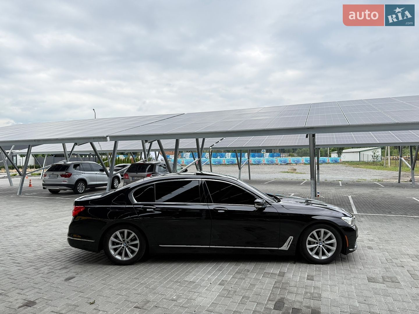 BMW 7 Series 2017 VIN WBA7E4C32HGV23341 фото оголошення 8 з 22
