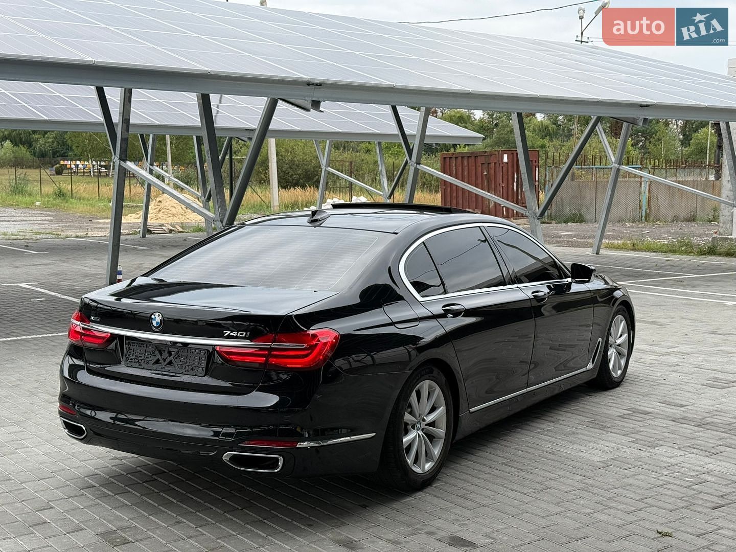 BMW 7 Series 2017 VIN WBA7E4C32HGV23341 фото оголошення 14 з 22
