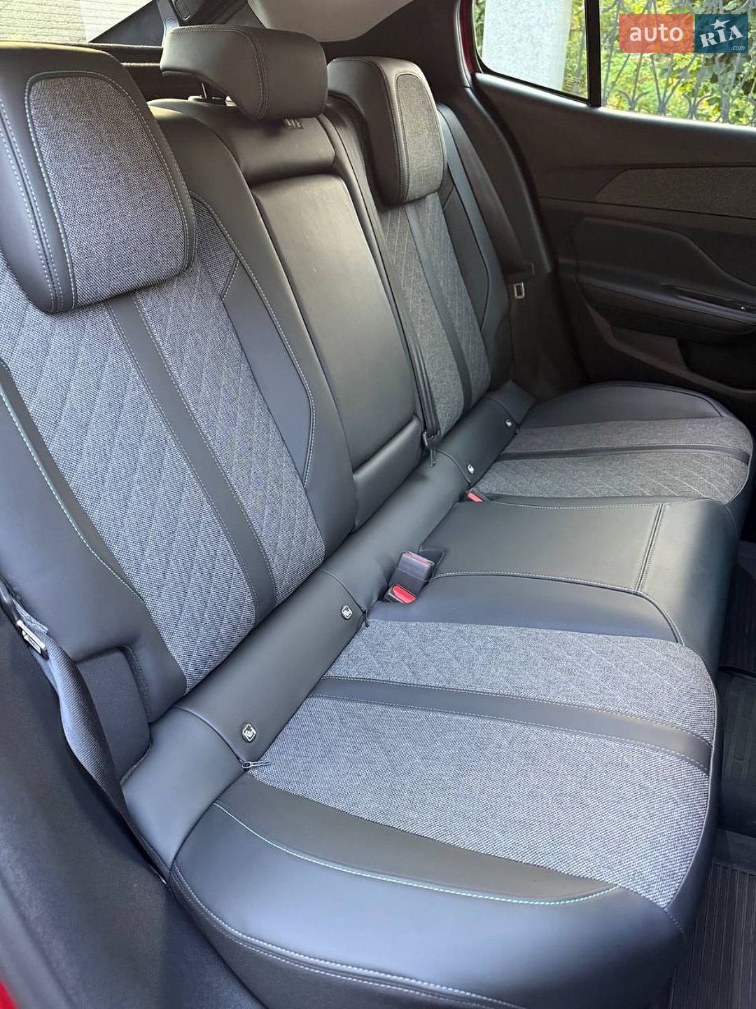 Peugeot 408 2023 VIN VR3F3EGPPPY550327 фото оголошення 54 з 68