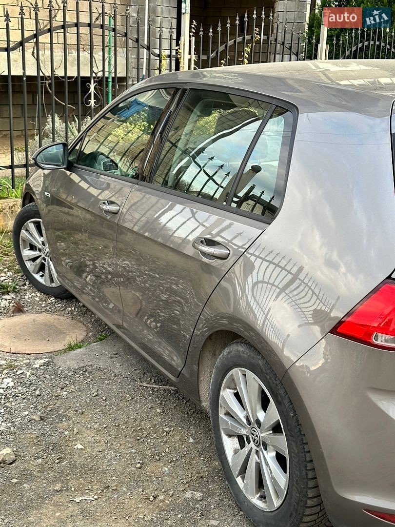 Volkswagen Golf 2013 VIN WVWZZZAUZEW243023 фото оголошення 4 з 9