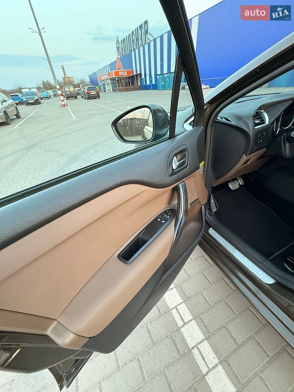 Citroen DS4 2013 VIN VF7NX9HD8DY553196 фото оголошення 14 з 21