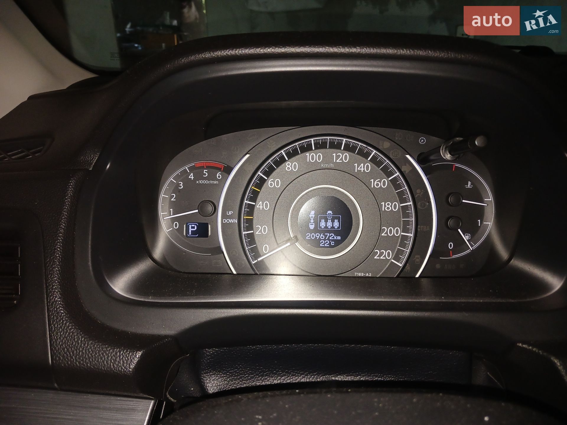 Honda CR-V 2015 VIN SHSRE6870FU509322 фото оголошення 14 з 31