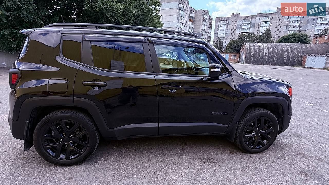 Jeep Renegade 2018 VIN ZACCJBBB1JPG91796 фото оголошення 3 з 7