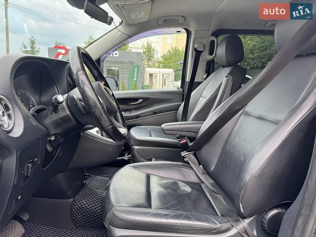 Mercedes-Benz Metris 2017 VIN WD4PG2EE4H3315233 фото оголошення 9 з 17
