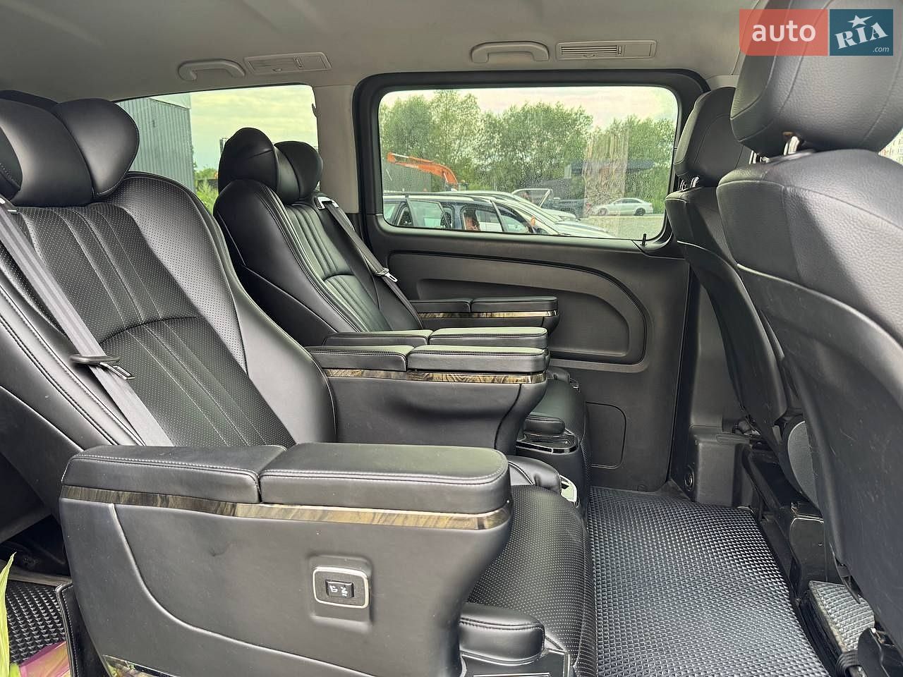 Mercedes-Benz Metris 2017 VIN WD4PG2EE4H3315233 фото оголошення 13 з 17