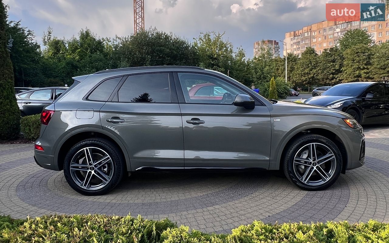 Audi Q5 2022 VIN WA1E2AFY4P2073769 фото оголошення 8 з 26
