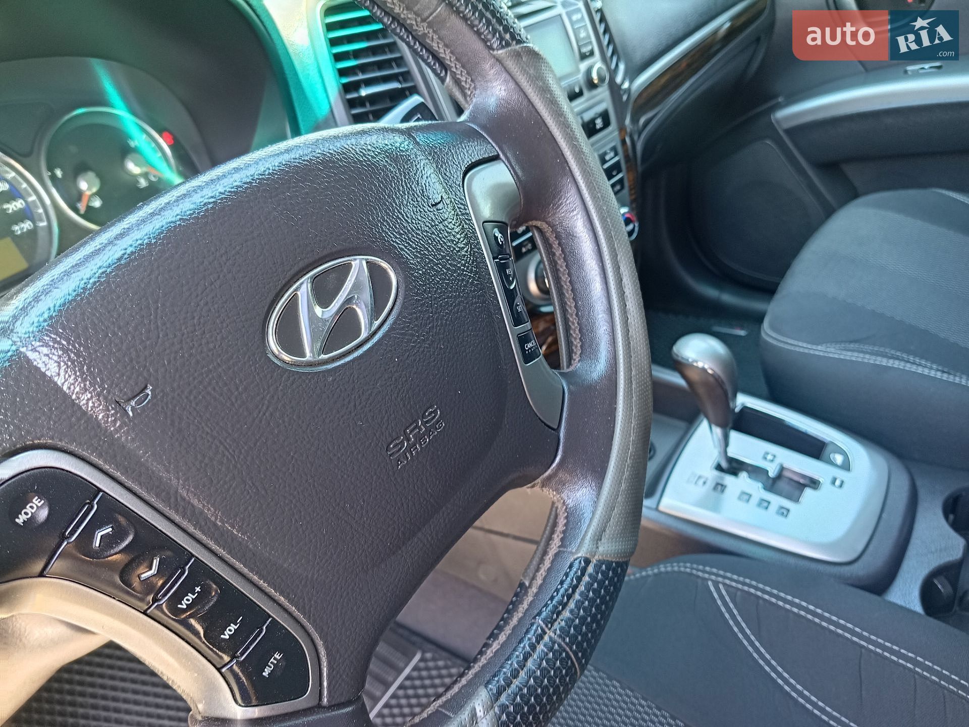 Hyundai Santa FE 2011 VIN KMHSH81BDCU827858 фото оголошення 14 з 83