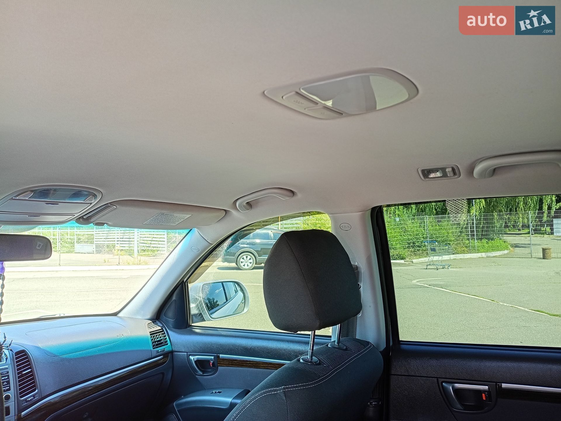 Hyundai Santa FE 2011 VIN KMHSH81BDCU827858 фото оголошення 27 з 83
