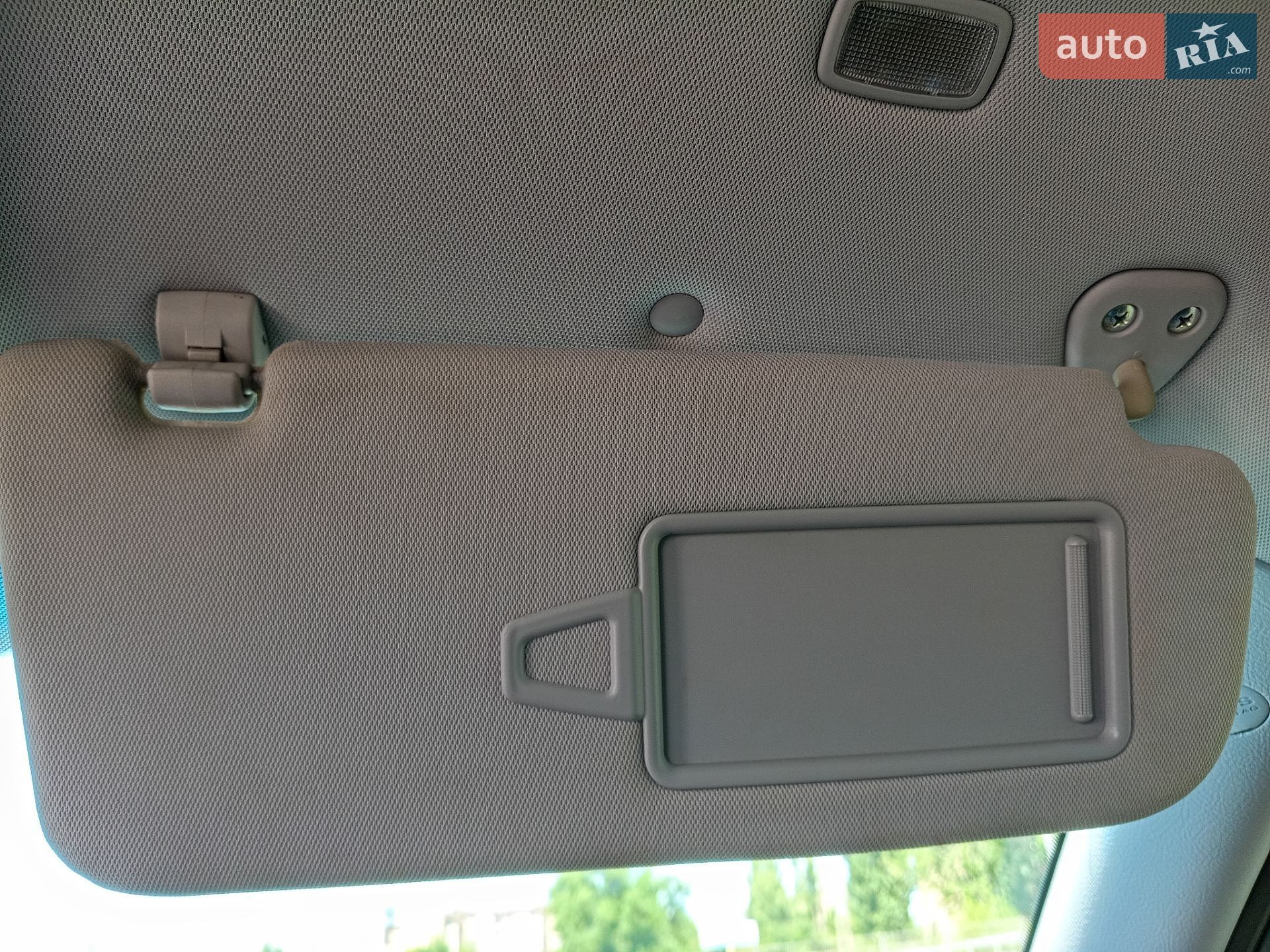 Hyundai Santa FE 2011 VIN KMHSH81BDCU827858 фото оголошення 24 з 83