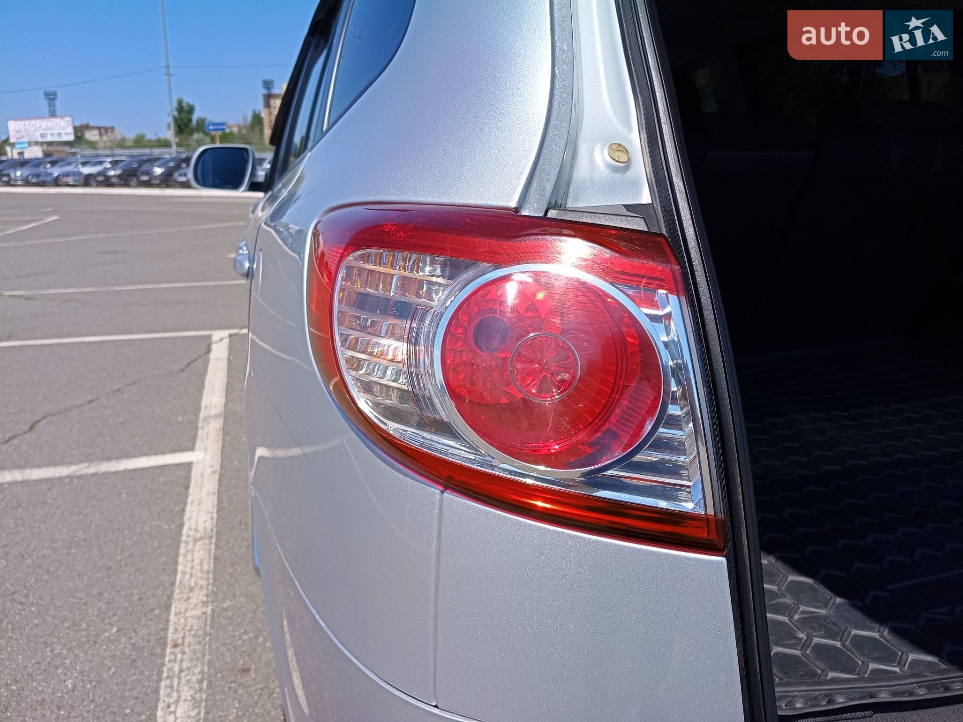 Hyundai Santa FE 2011 VIN KMHSH81BDCU827858 фото оголошення 32 з 83
