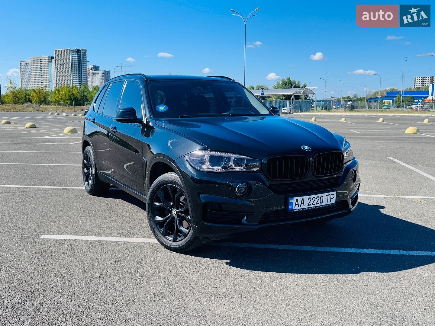 BMW X5 2015 VIN WBAKS210100N35946 фото оголошення 2 з 32