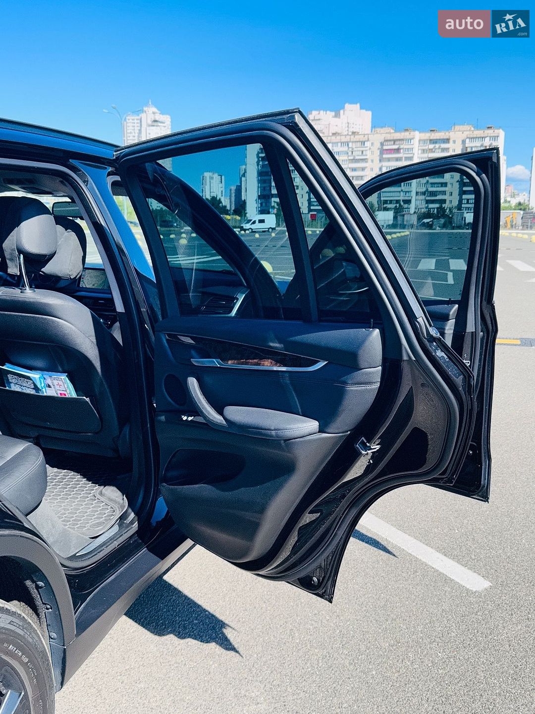 BMW X5 2015 VIN WBAKS210100N35946 фото оголошення 19 з 32