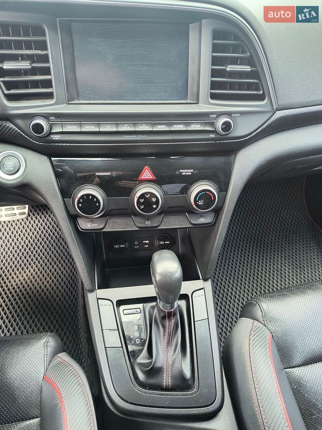 Hyundai Elantra 2018 VIN KMHD04LB6KU816238 фото оголошення 11 з 36