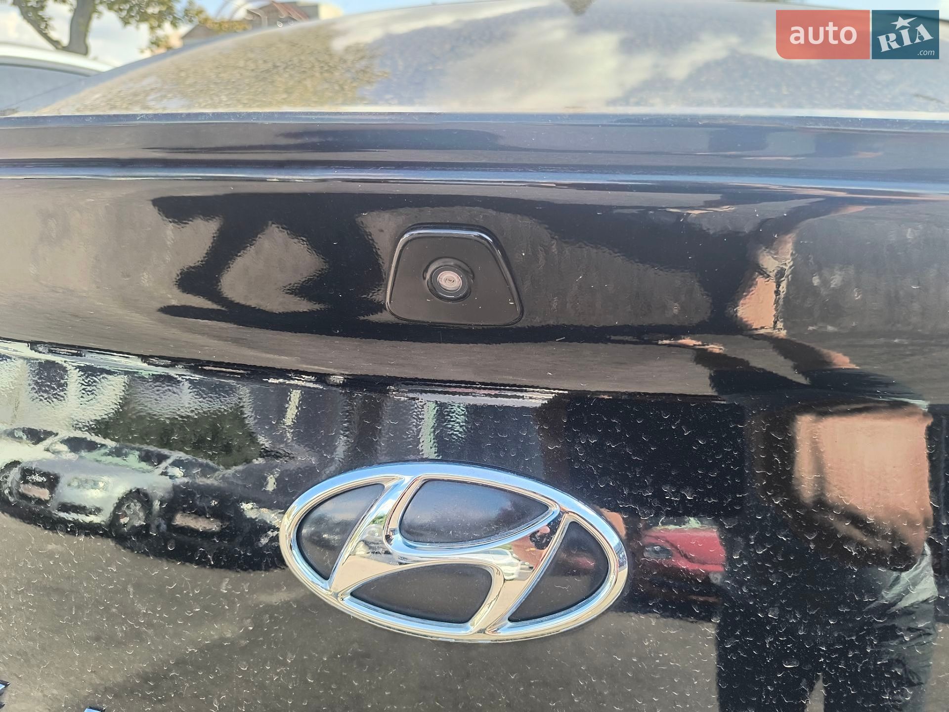 Hyundai Elantra 2018 VIN KMHD04LB6KU816238 фото оголошення 20 з 36
