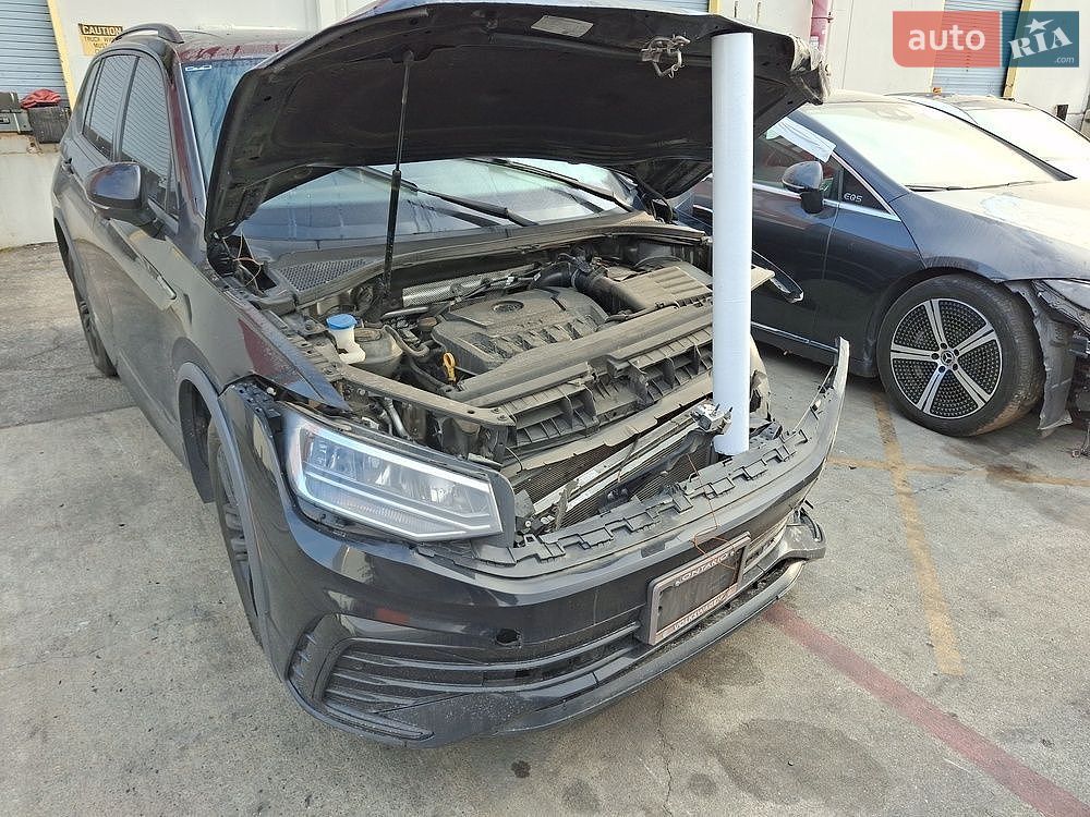Volkswagen Tiguan Allspace 2022 VIN 3VVCB7AX5NM054881 фото оголошення 4 з 31