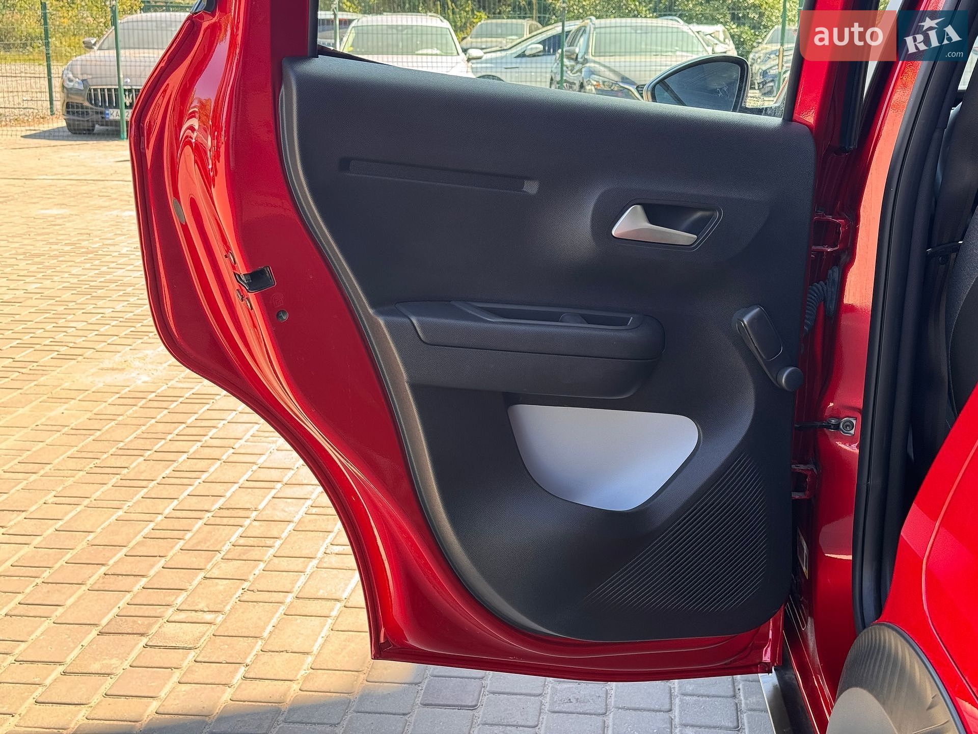 Citroen e-C3 2024 VIN VR7CBZYA2RT143355 фото оголошення 27 з 58
