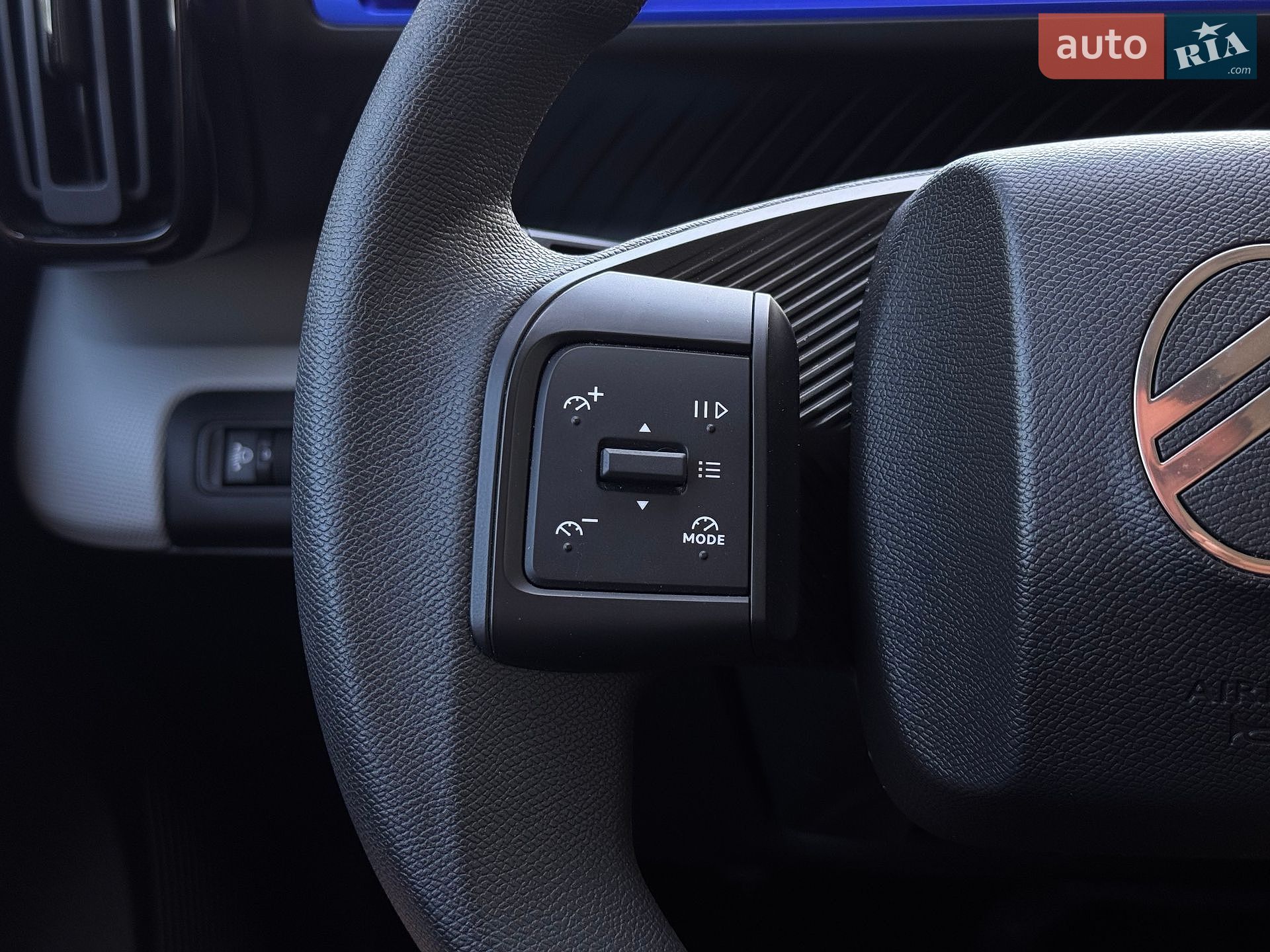 Citroen e-C3 2024 VIN VR7CBZYA2RT143355 фото оголошення 43 з 58
