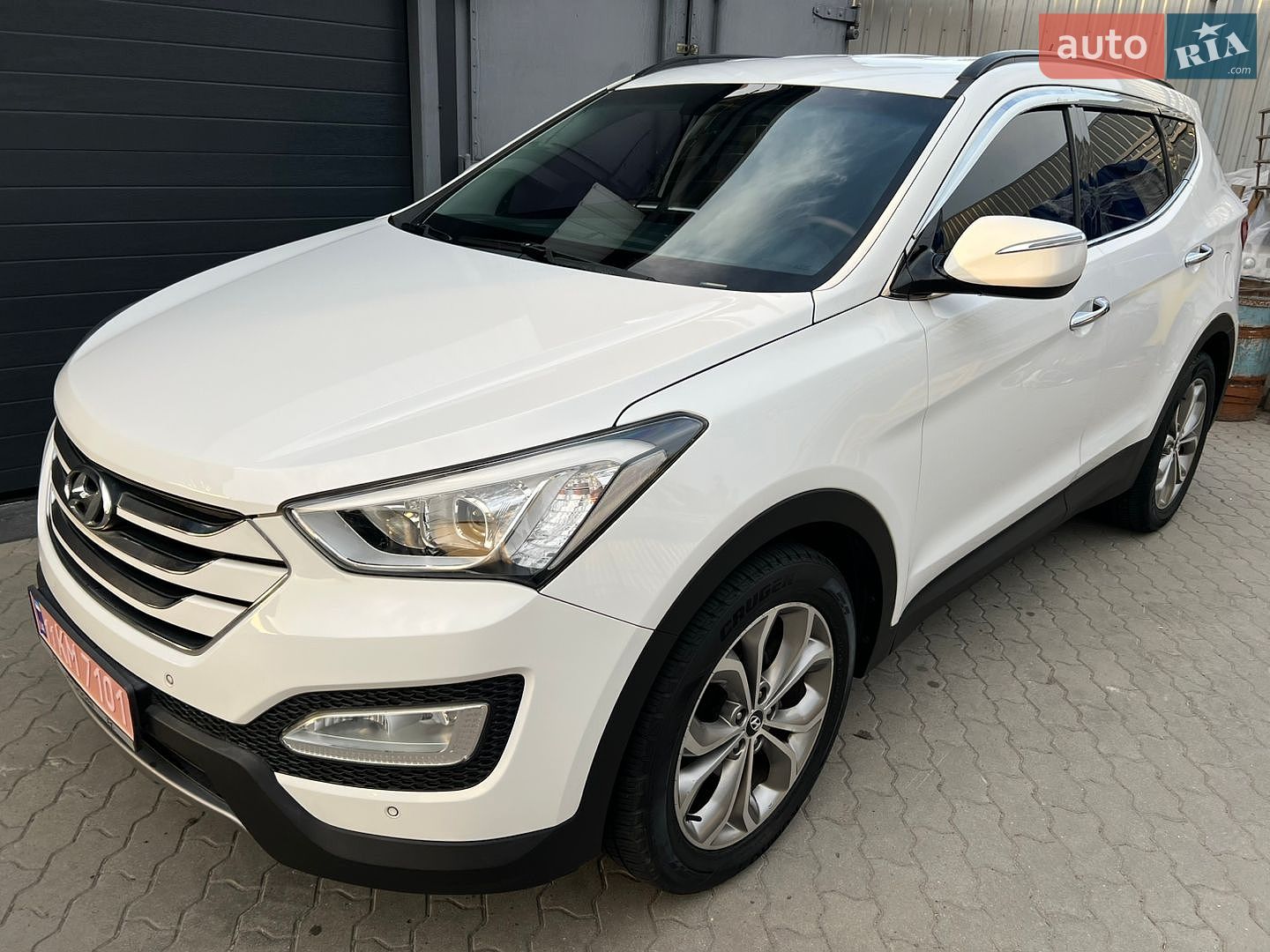 Hyundai Santa FE 2013 VIN KMHSW81UBDU137063 фото оголошення 15 з 138