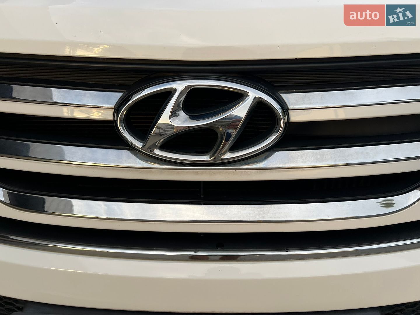 Hyundai Santa FE 2013 VIN KMHSW81UBDU137063 фото оголошення 25 з 138