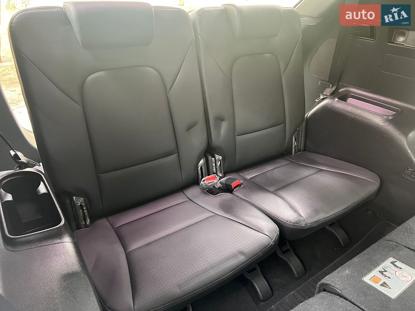 Hyundai Santa FE 2013 VIN KMHSW81UBDU137063 фото оголошення 40 з 138
