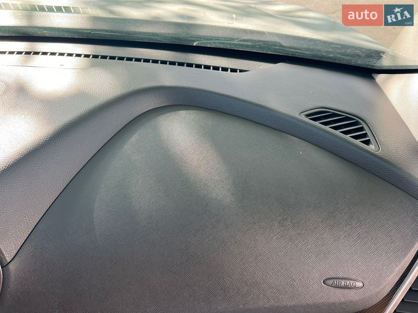 Hyundai Santa FE 2013 VIN KMHSW81UBDU137063 фото оголошення 83 з 138