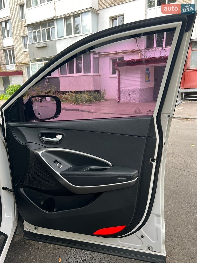Hyundai Santa FE 2013 VIN KMHSW81UBDU137063 фото оголошення 94 з 138