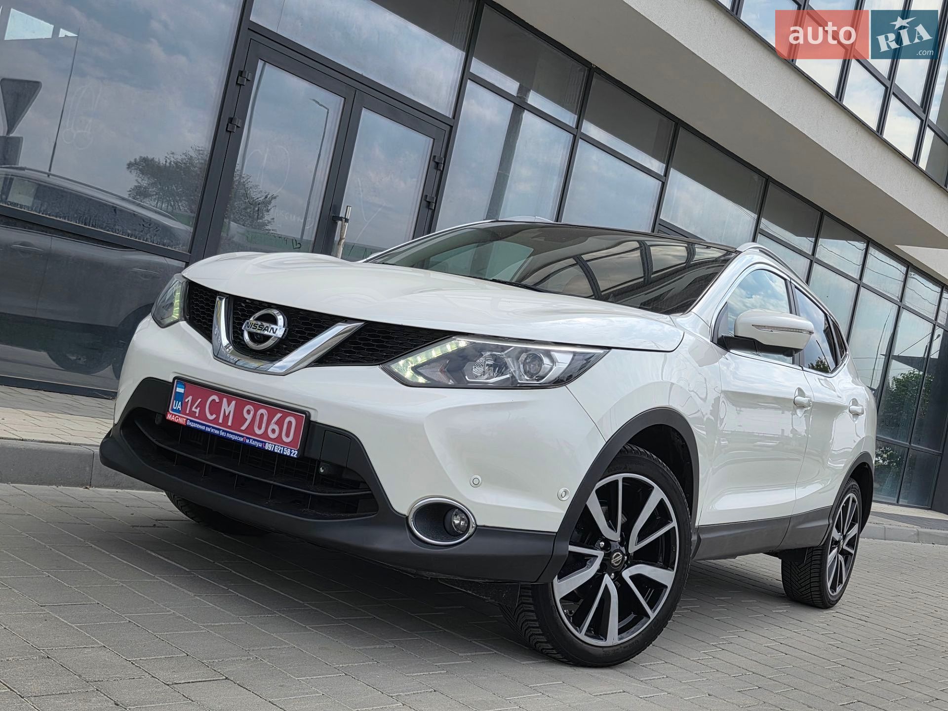 Nissan Qashqai 2015 VIN SJNFDAJ11U1050051 фото оголошення 3 з 60