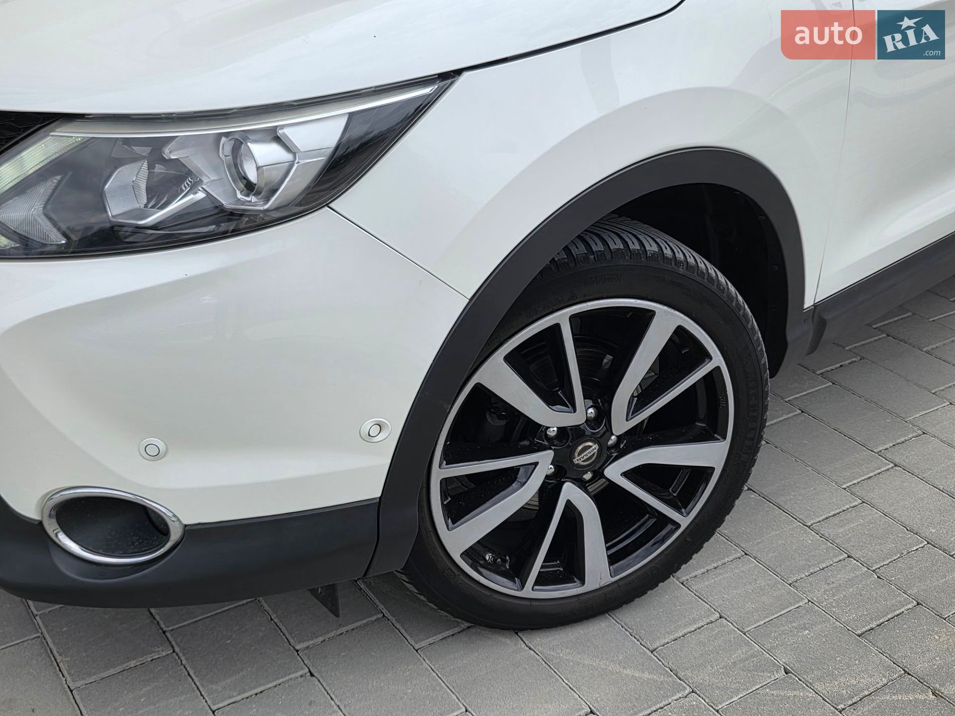 Nissan Qashqai 2015 VIN SJNFDAJ11U1050051 фото оголошення 10 з 60