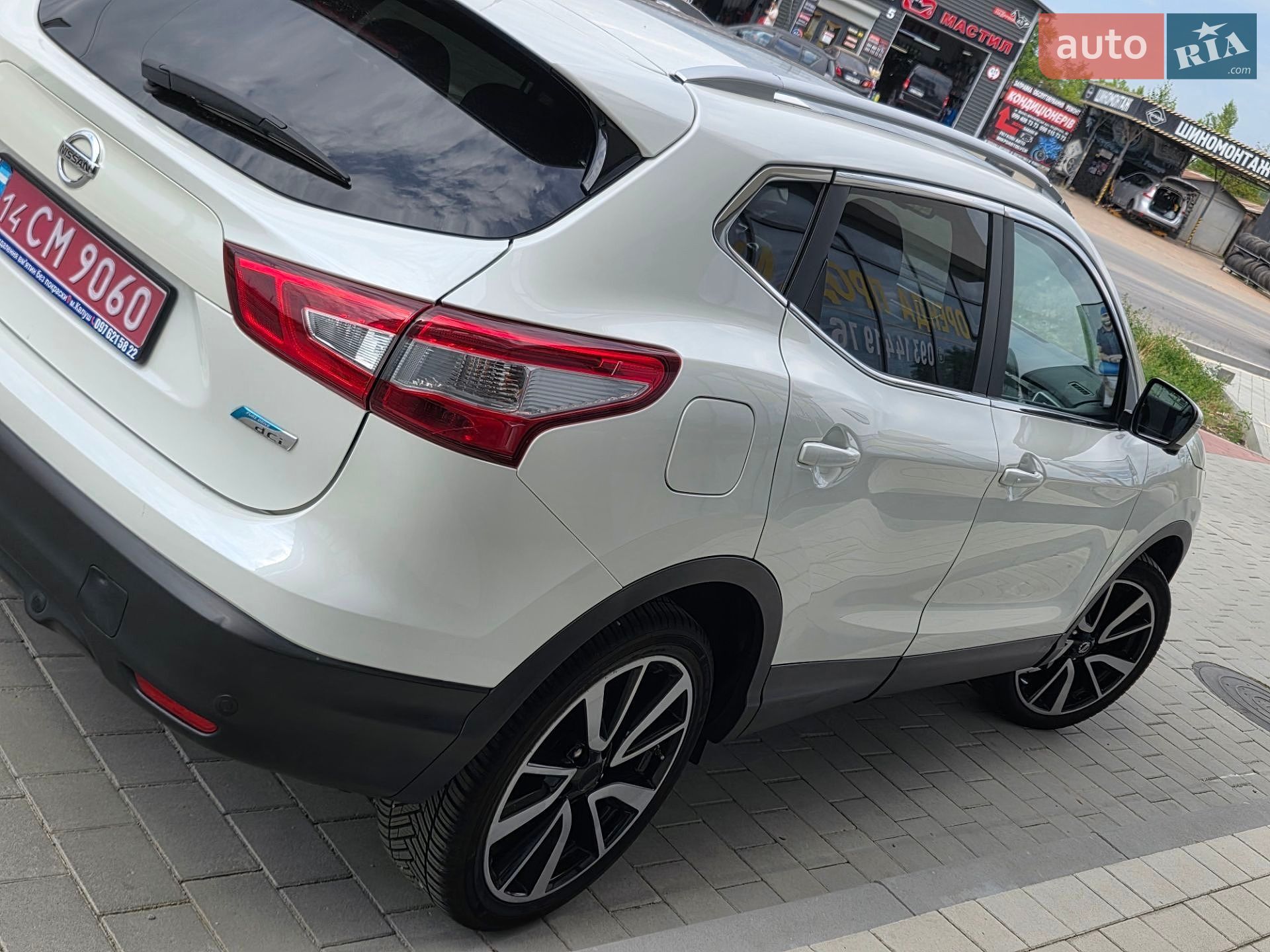 Nissan Qashqai 2015 VIN SJNFDAJ11U1050051 фото оголошення 30 з 60