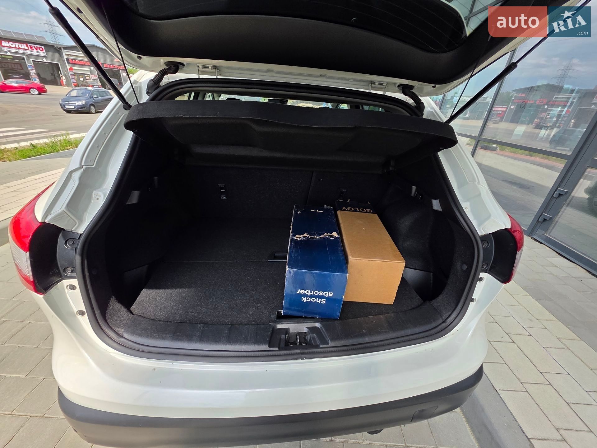 Nissan Qashqai 2015 VIN SJNFDAJ11U1050051 фото оголошення 43 з 60