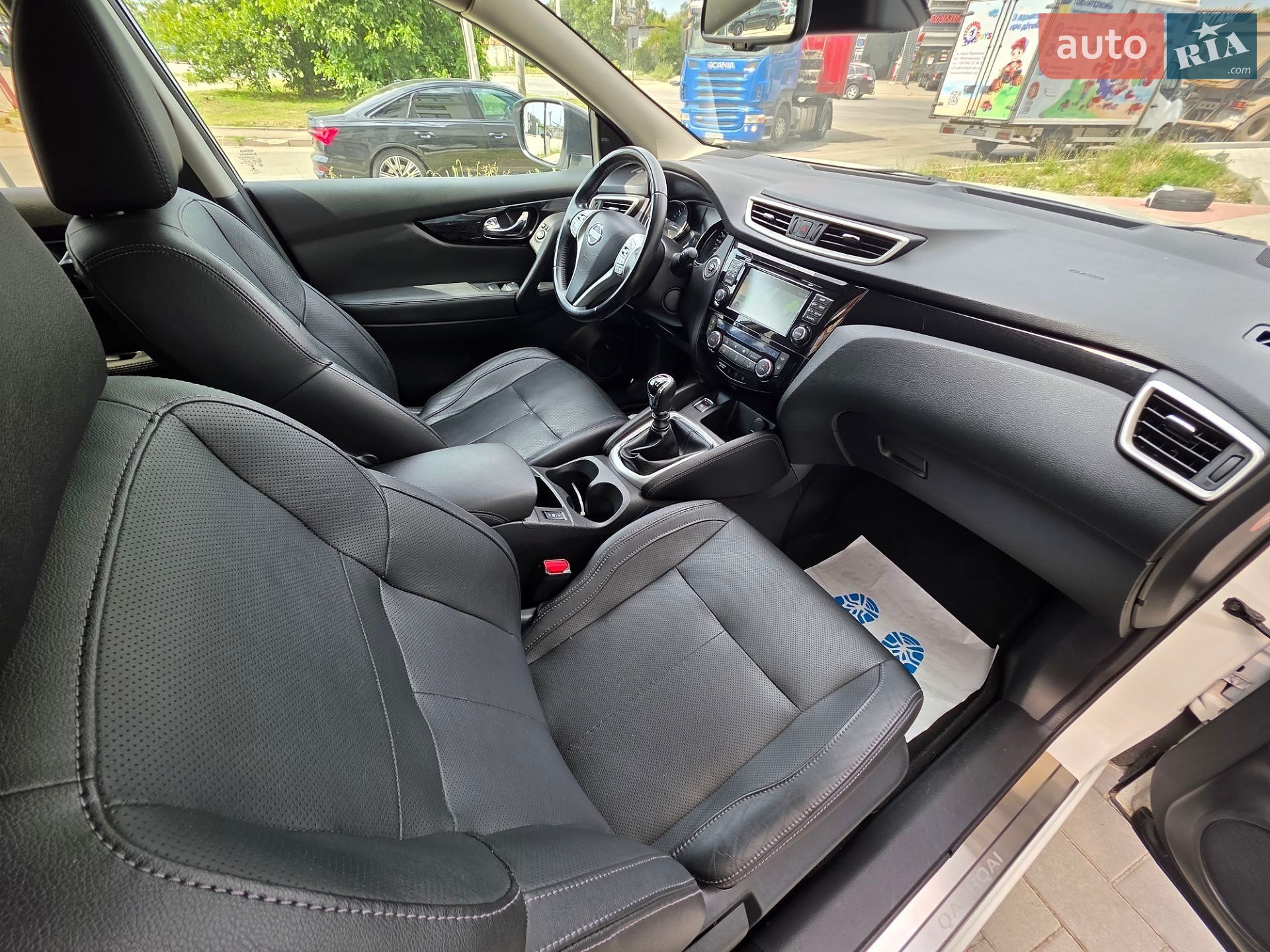 Nissan Qashqai 2015 VIN SJNFDAJ11U1050051 фото оголошення 52 з 60