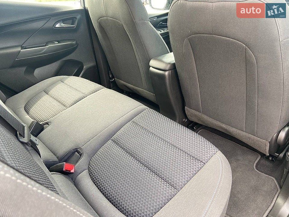 Chevrolet Bolt EV 2022 VIN 1G1FW6S06P4115724 фото оголошення 4 з 10