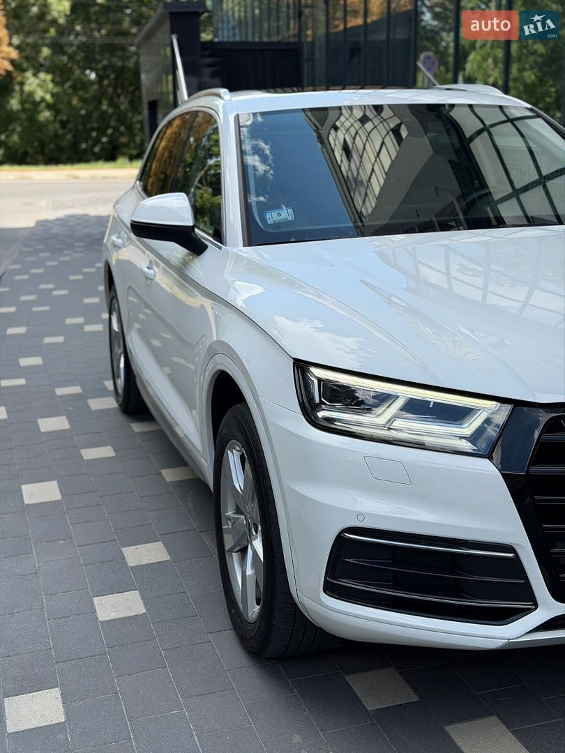 Audi Q5 2018 VIN WA1BNAFYXJ2246261 фото оголошення 4 з 44